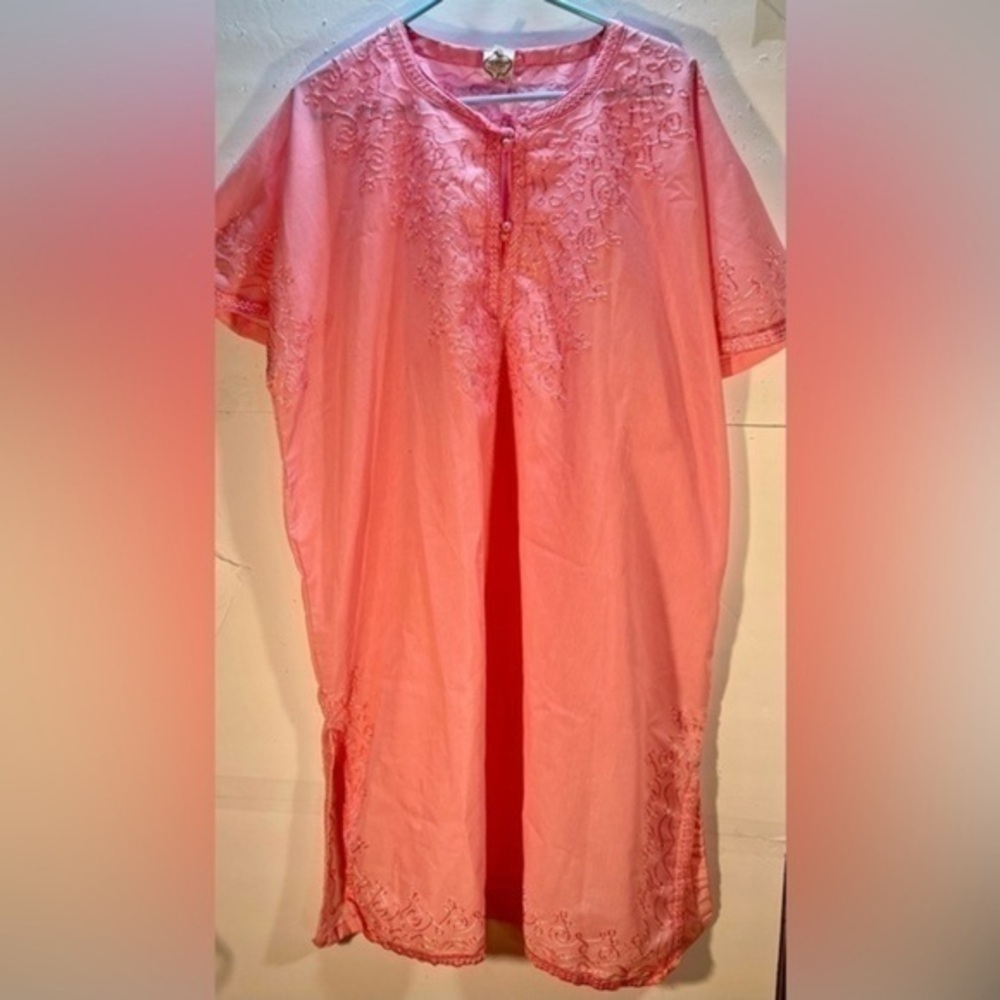 MEDITERRANEAN TRADING PINK SLEEP GOWN WITH EMBROIDERY SIZE 44 (US LARGE)